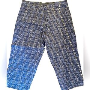 24 KT Bermuda Short - 8 blue white , nylon spandex
